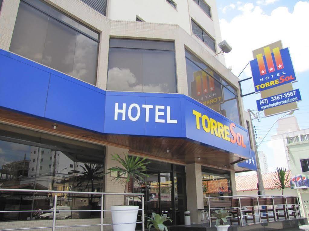 Hotel Torre Sol Balneário Camboriú Esterno foto